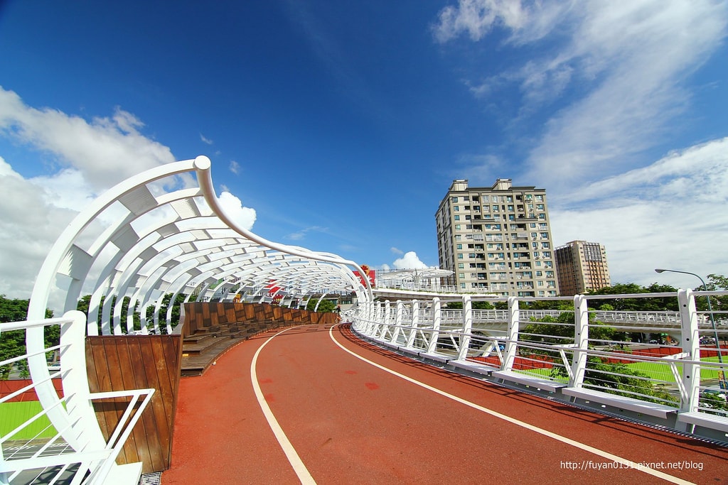 20250414-nw72c