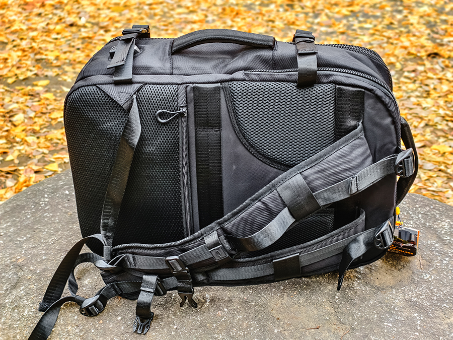 能裝、好揹、夠耐用｜輕旅行首選｜Travel Blue Journey 經典款實測分享｜開箱分享